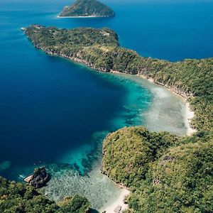 Turtle Cove Exclusive Island Resort